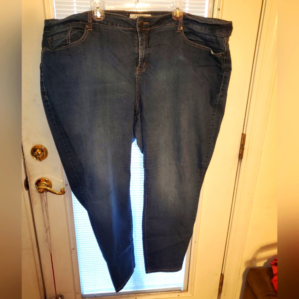 Torrid, plus size jeans